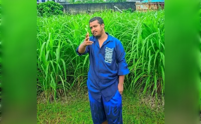 আশুলিয়ায় আতঙ্কের আরেক নাম ‘চাক্কু ইমন’: পলাতক কুখ্যাত সন্ত্রাসীকে দ্রুত গ্রেফতারের দাবি এলাকাবাসীর